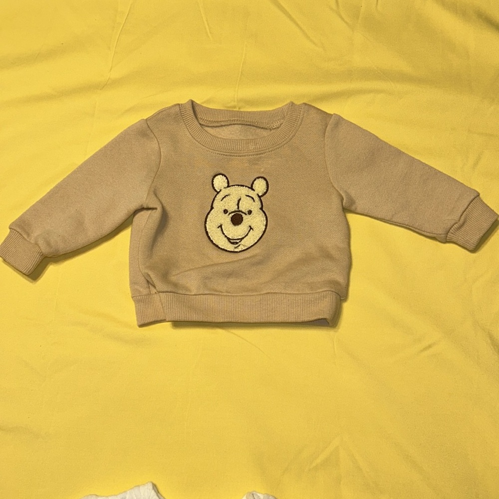 0-3 Month Disney Baby Sweatshirts - Picture 2 of 5